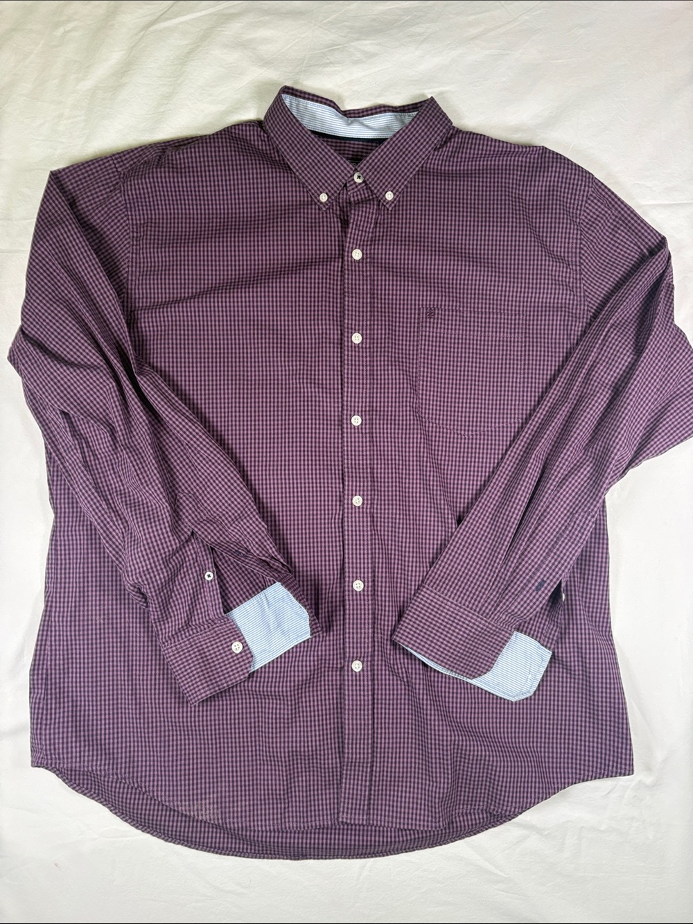 Izod Men's Plum Gingham Button-Down Shirt